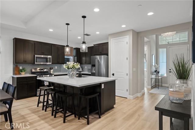 Chic, California, 95973, United States, 4 Bedrooms Bedrooms, ,3 BathroomsBathrooms,Residential,For Sale,2029644