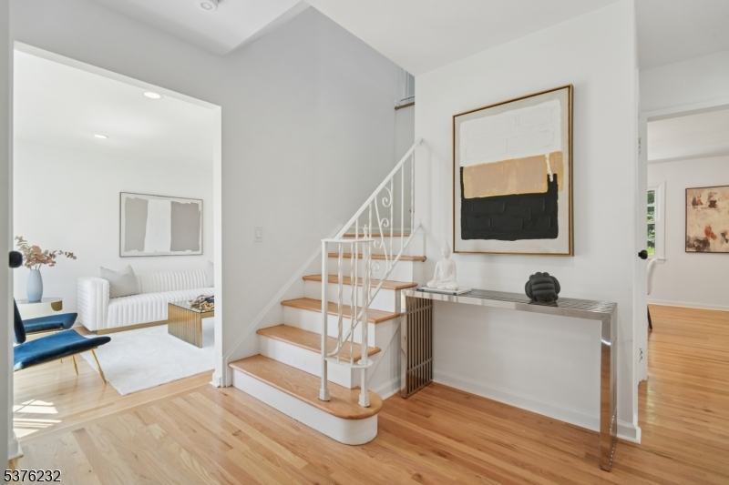 West Orange Twp., New Jersey, 07052, United States, 4 Bedrooms Bedrooms, ,3 BathroomsBathrooms,Residential,For Sale,1918388