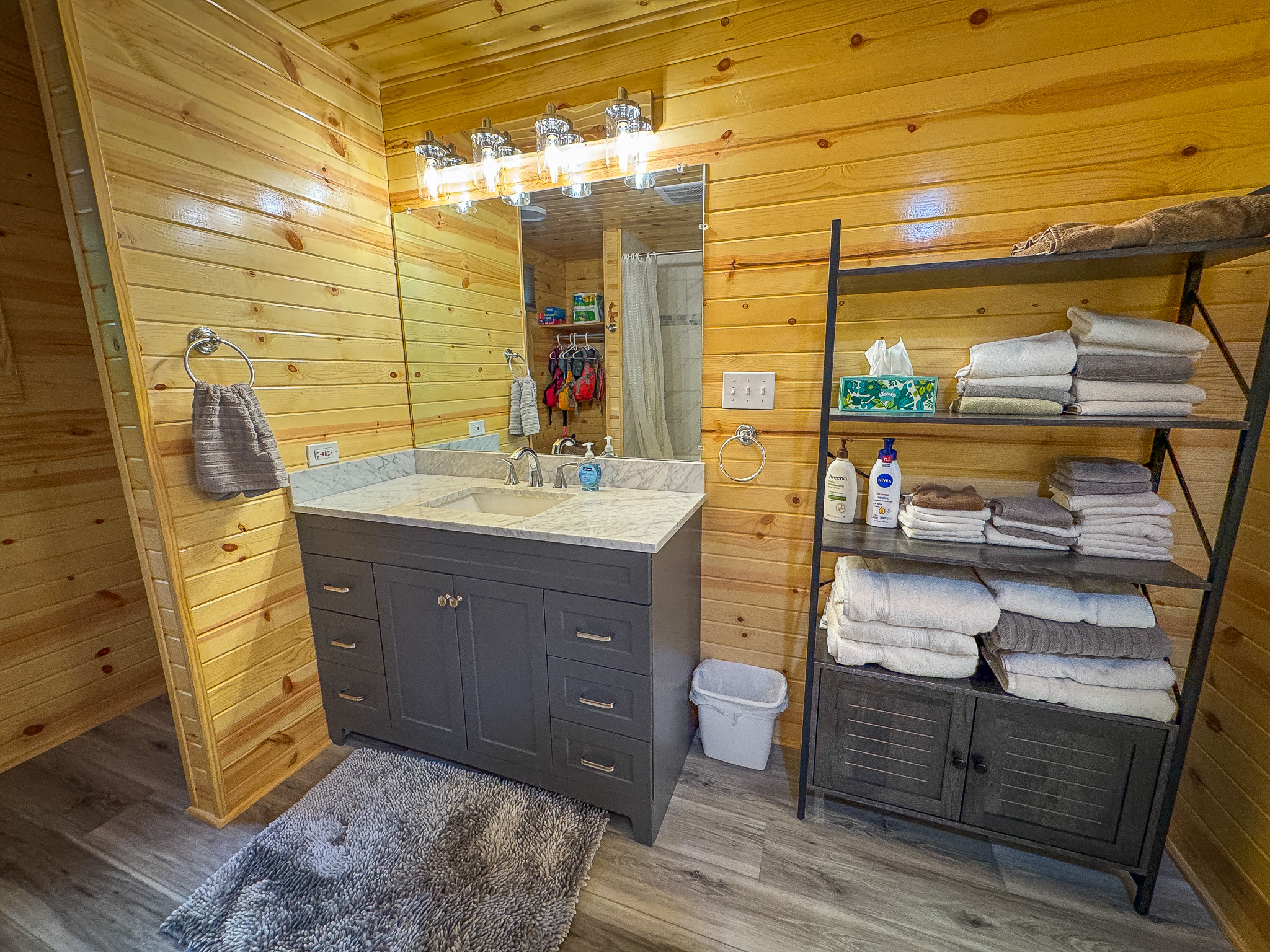 Fountain, Michigan, 49410, United States, 4 Bedrooms Bedrooms, ,3 BathroomsBathrooms,Residential,For Sale,1943035