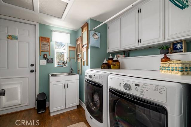 Canyon Lake, California, 92587, United States, 3 Bedrooms Bedrooms, ,2 BathroomsBathrooms,Residential,For Sale,1920001
