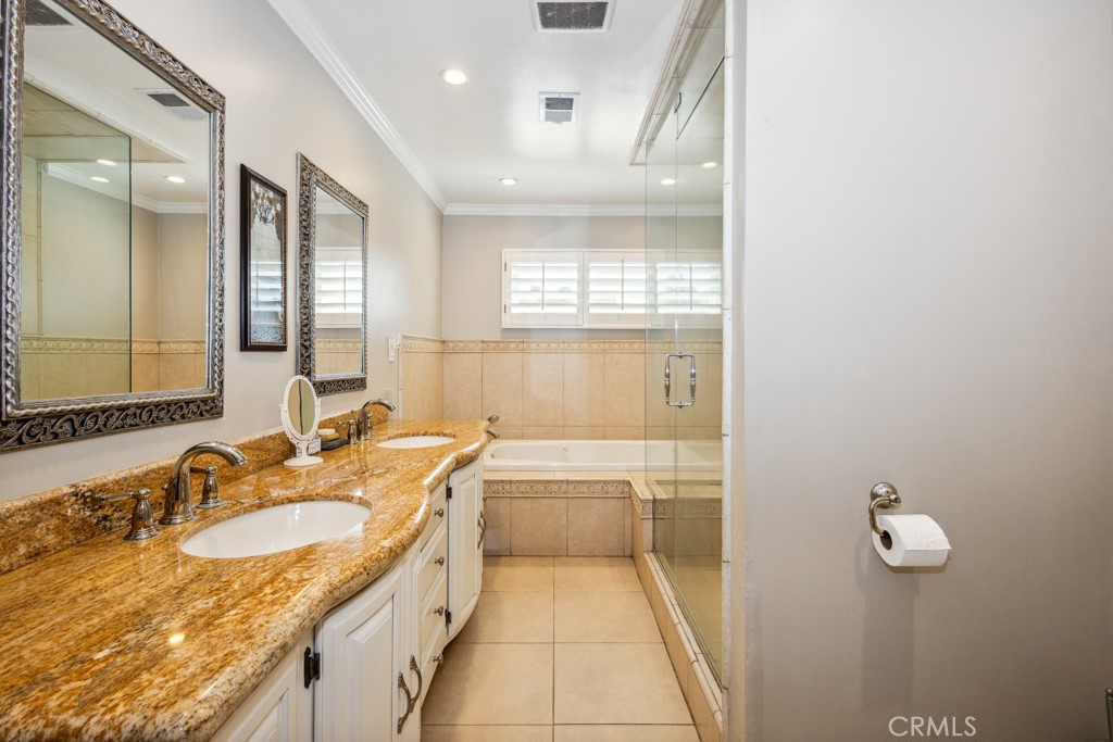 San Dimas, California, 91773, United States, 4 Bedrooms Bedrooms, ,3 BathroomsBathrooms,Residential,For Sale,1983533