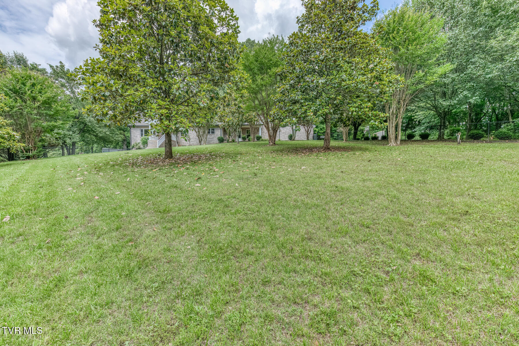 Afton, Tennessee, 37616, United States, 5 Bedrooms Bedrooms, ,3 BathroomsBathrooms,Residential,For Sale,2048467