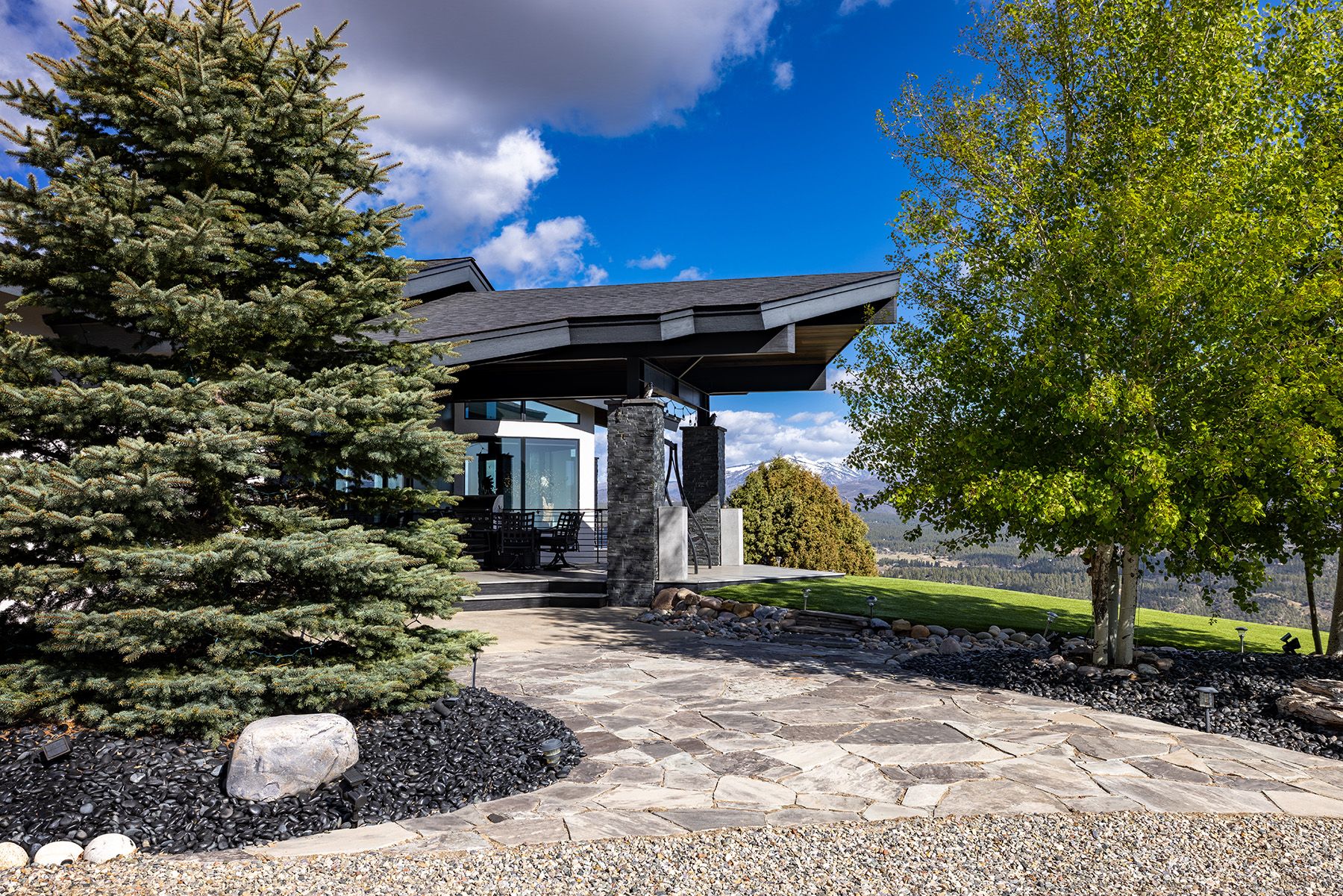  2286 Deer Valley Road - Durango, CO - 物件實景