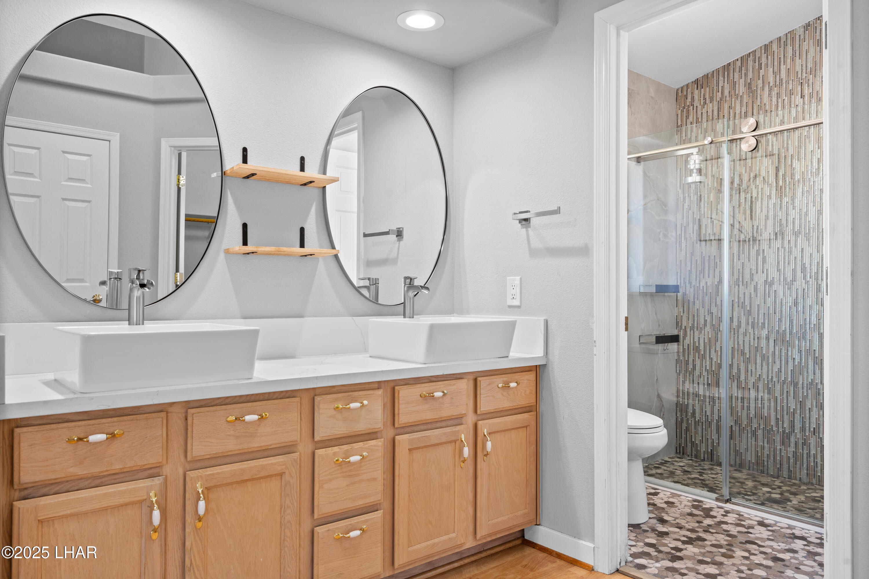 Lake Havasu City, Arizona, 86404, United States, 3 Bedrooms Bedrooms, ,Residential,For Sale,1988180