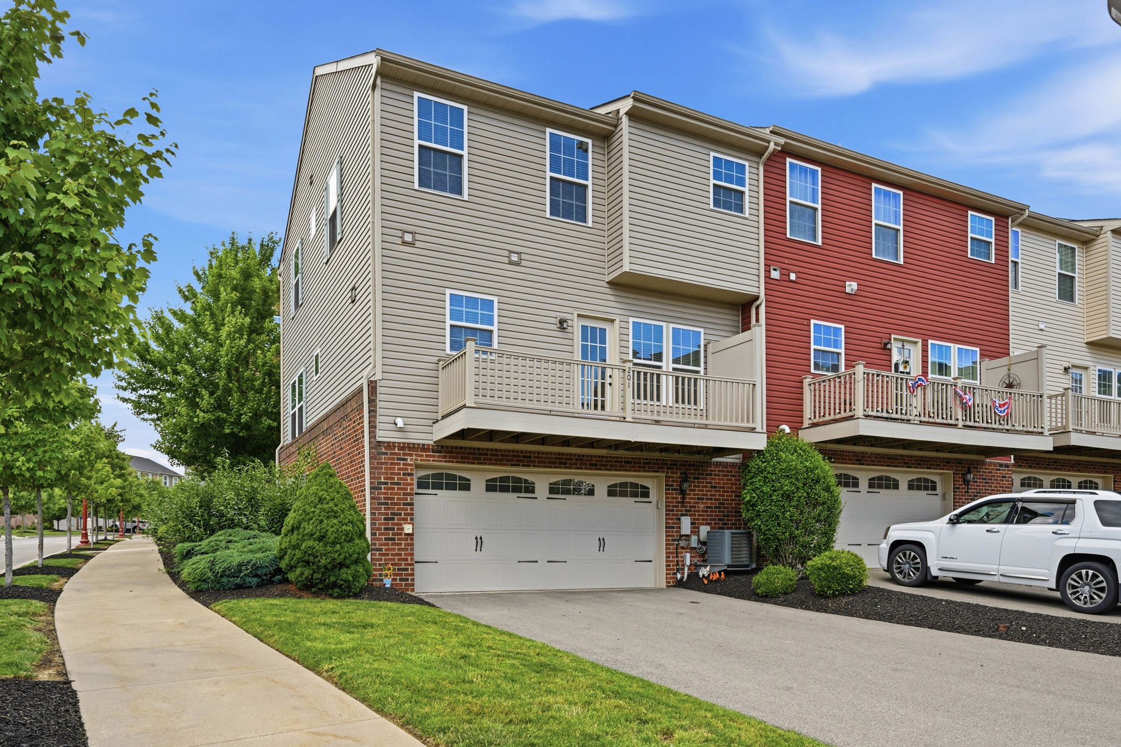  201 Thornapple Lane, Cranberry Township, PA 16066 - 物件實景