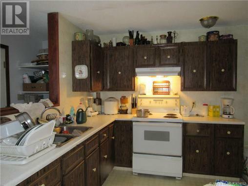 CASTLEGAR, British Columbia, V1N 4P5, CA, 3 Bedrooms Bedrooms, ,3 BathroomsBathrooms,Residential,For Sale,1837763