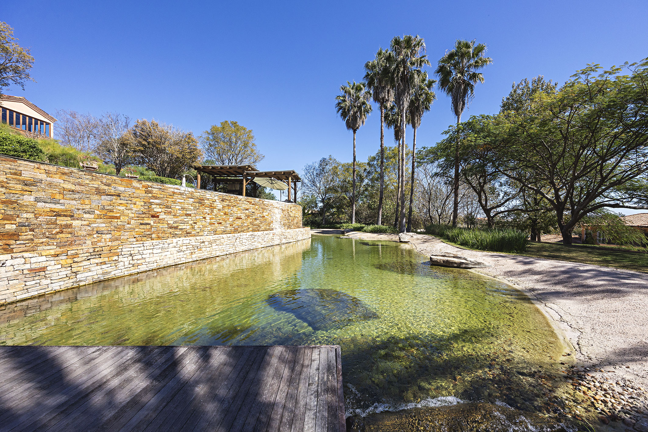  Tuscan-Style Residence in Quinta da Baroneza with an Exclusive Design - 物件實景
