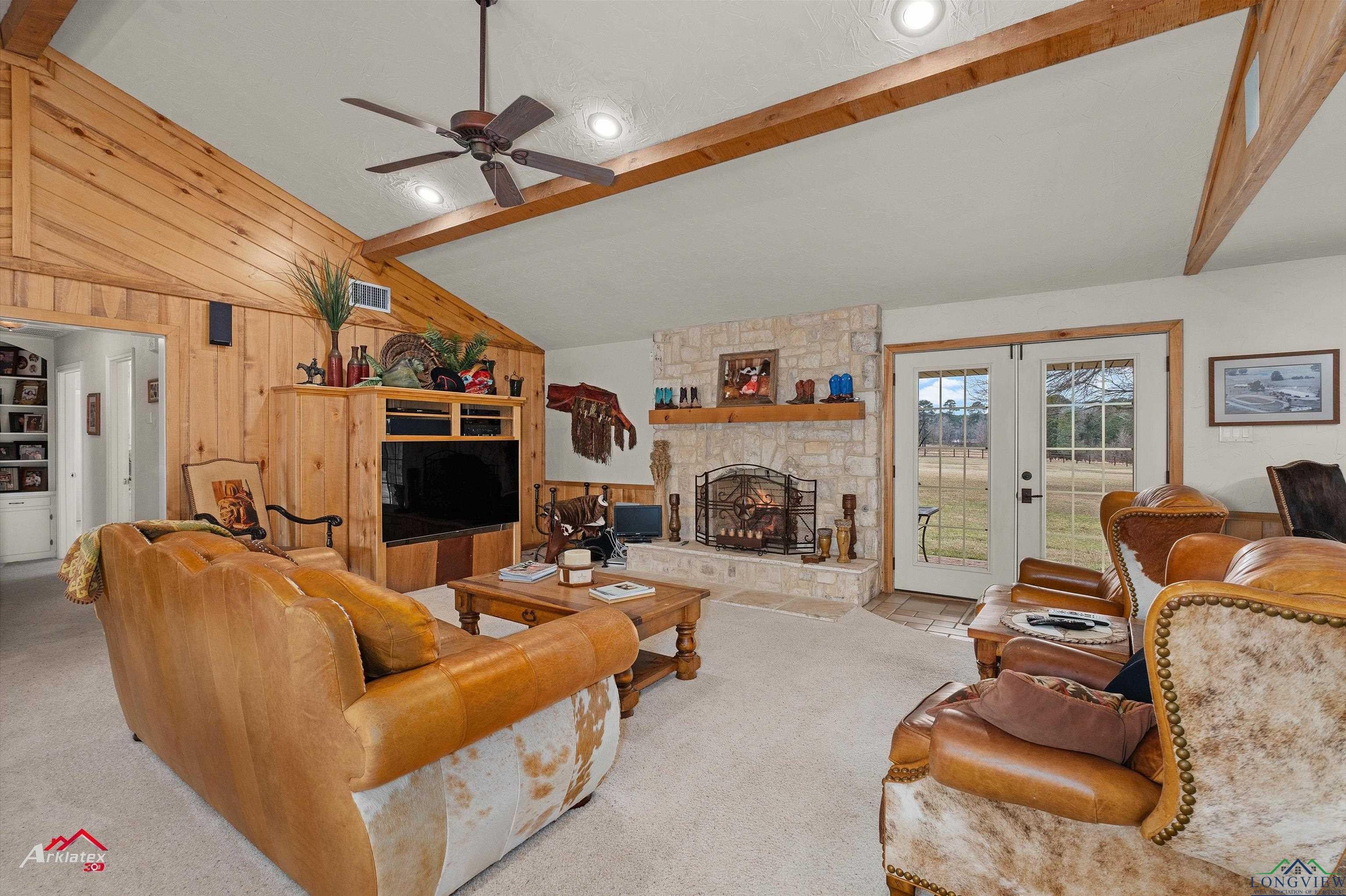 Marshall, Texas, 75672-4947, United States, 3 Bedrooms Bedrooms, ,4 BathroomsBathrooms,Residential,For Sale,1982293