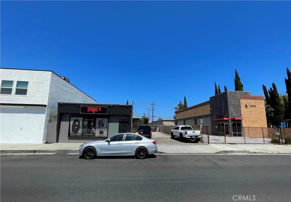 Bell Gardens, California, 90201, United States, ,Residential,For Sale,1899472