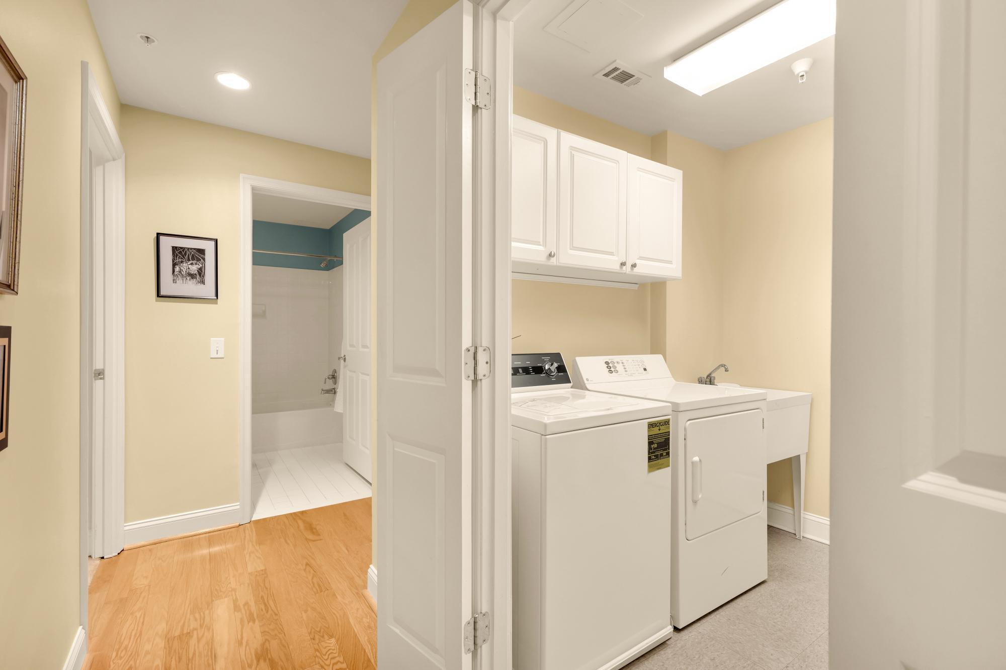  10400 Strathmore Park Court, North Bethesda, MD, 20852 - 物件實景