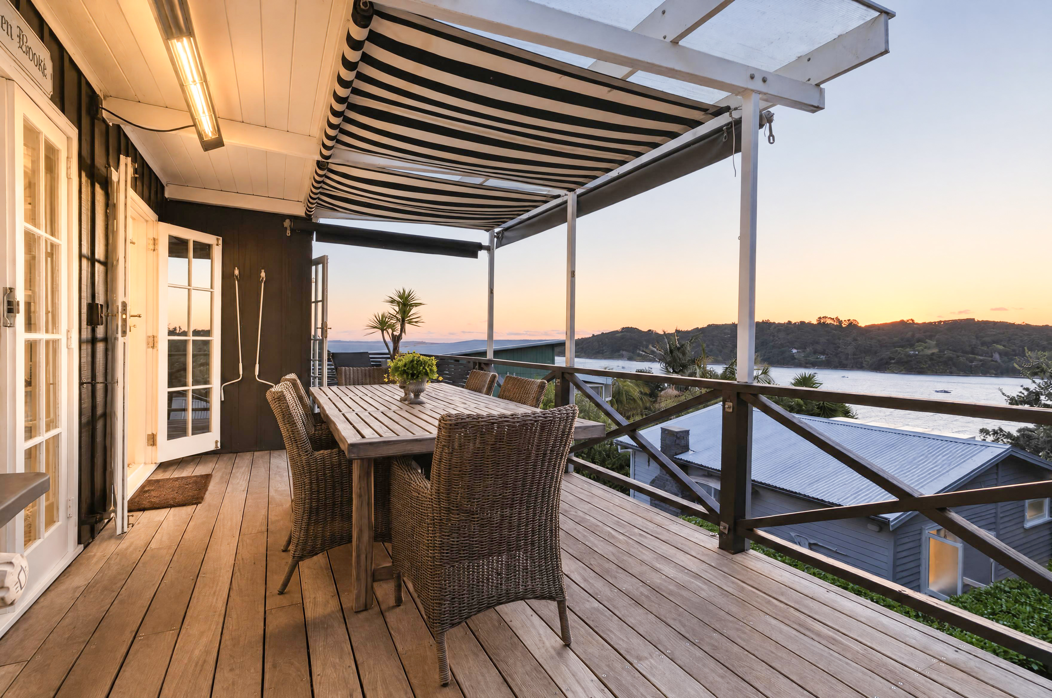  70 Burrell Road, Oneroa, Waiheke Island - 物件實景