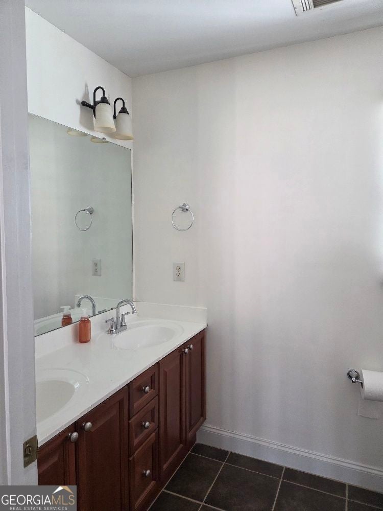 Stockbridge, Georgia, 30281, United States, 4 Bedrooms Bedrooms, ,3 BathroomsBathrooms,Residential,For Sale,2011824