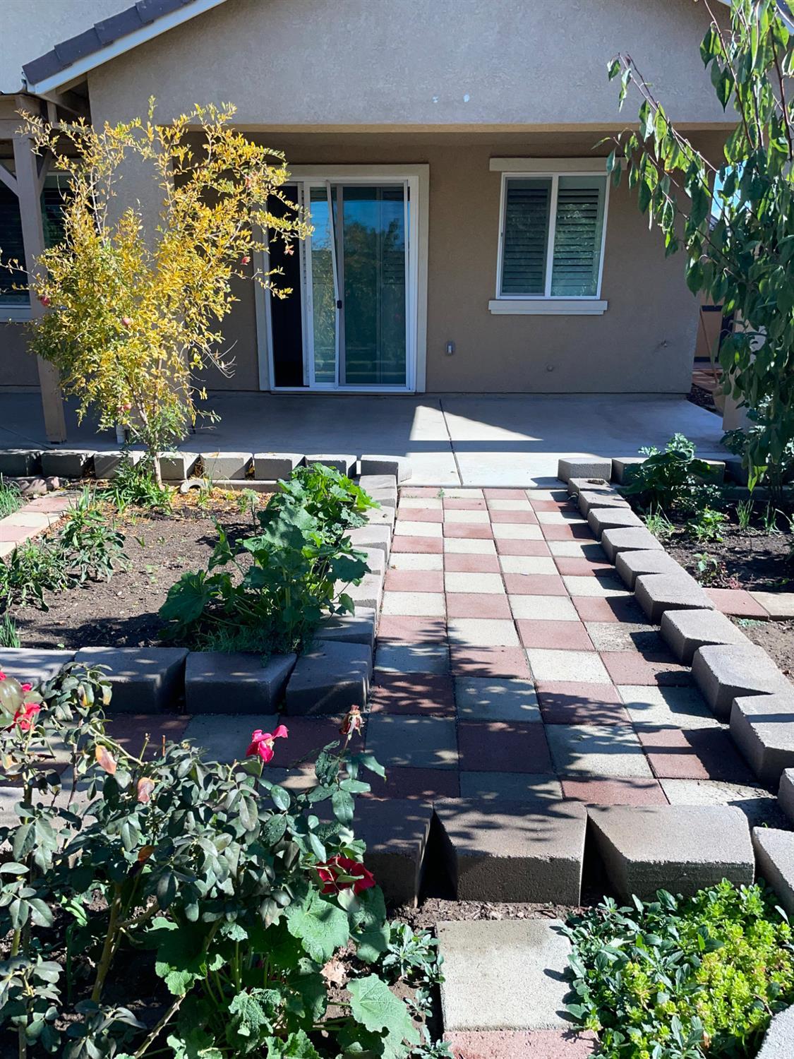 Merced, California, 95341, United States, 5 Bedrooms Bedrooms, ,3 BathroomsBathrooms,Residential,For Sale,1987010