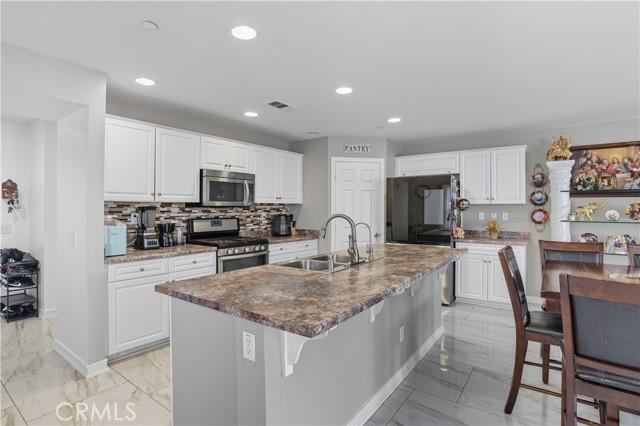 Perris, California, 92570, United States, 3 Bedrooms Bedrooms, ,2 BathroomsBathrooms,Residential,For Sale,1955728