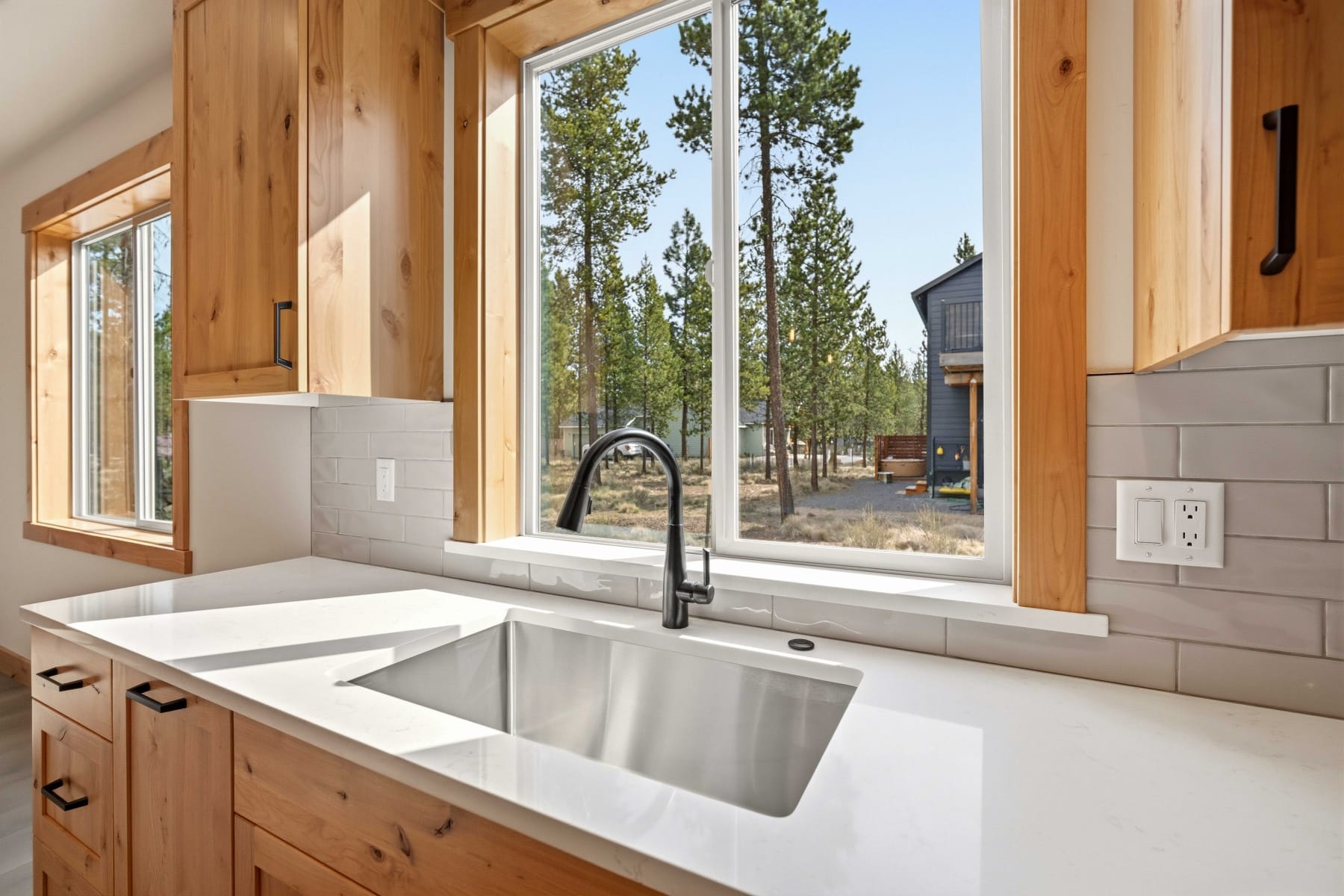 17146 Covina Road Bend, OR 97707 - 物件實景
