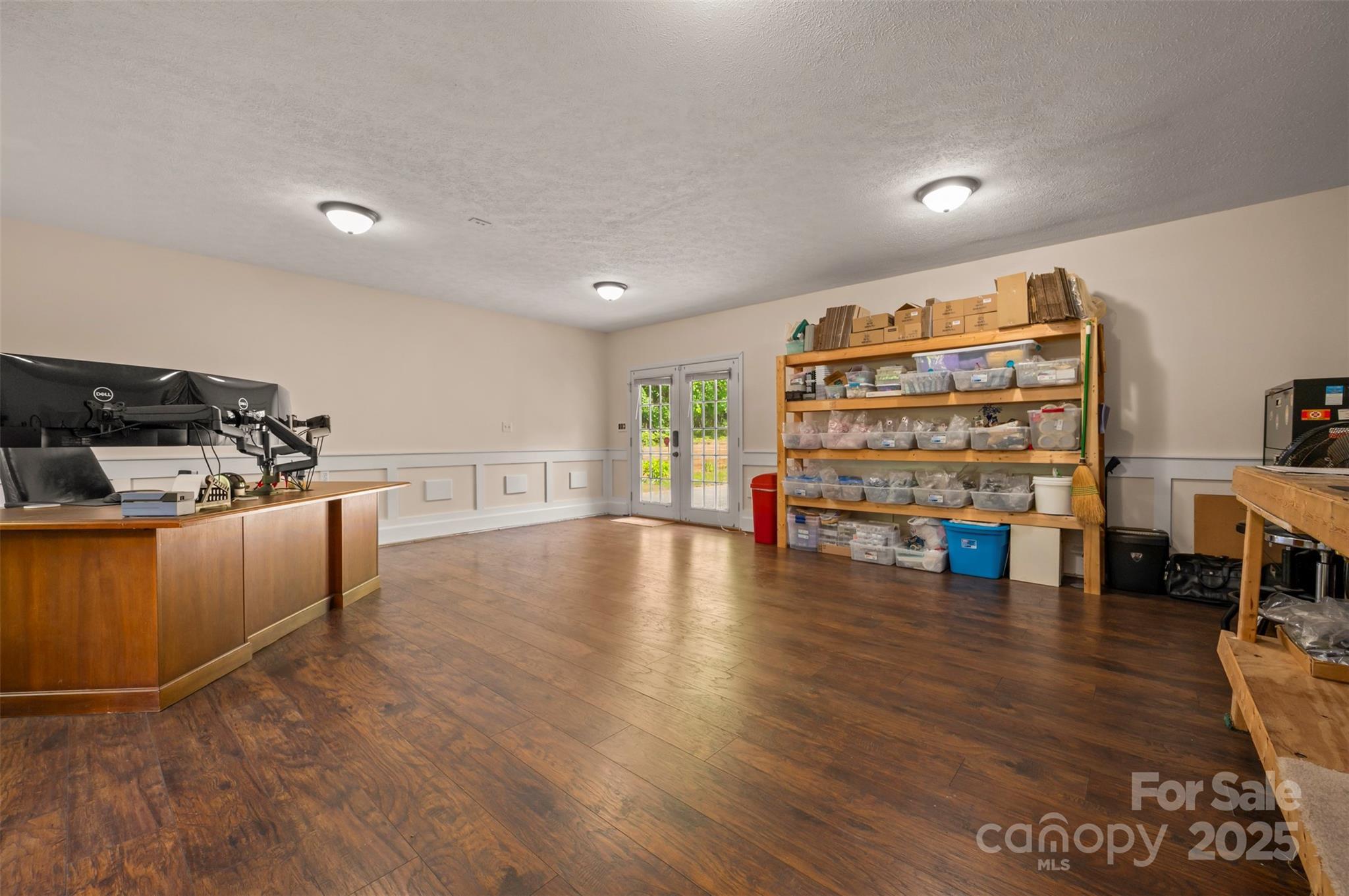 Zirconia, North Carolina, 28790, United States, 3 Bedrooms Bedrooms, ,2 BathroomsBathrooms,Residential,For Sale,1827884
