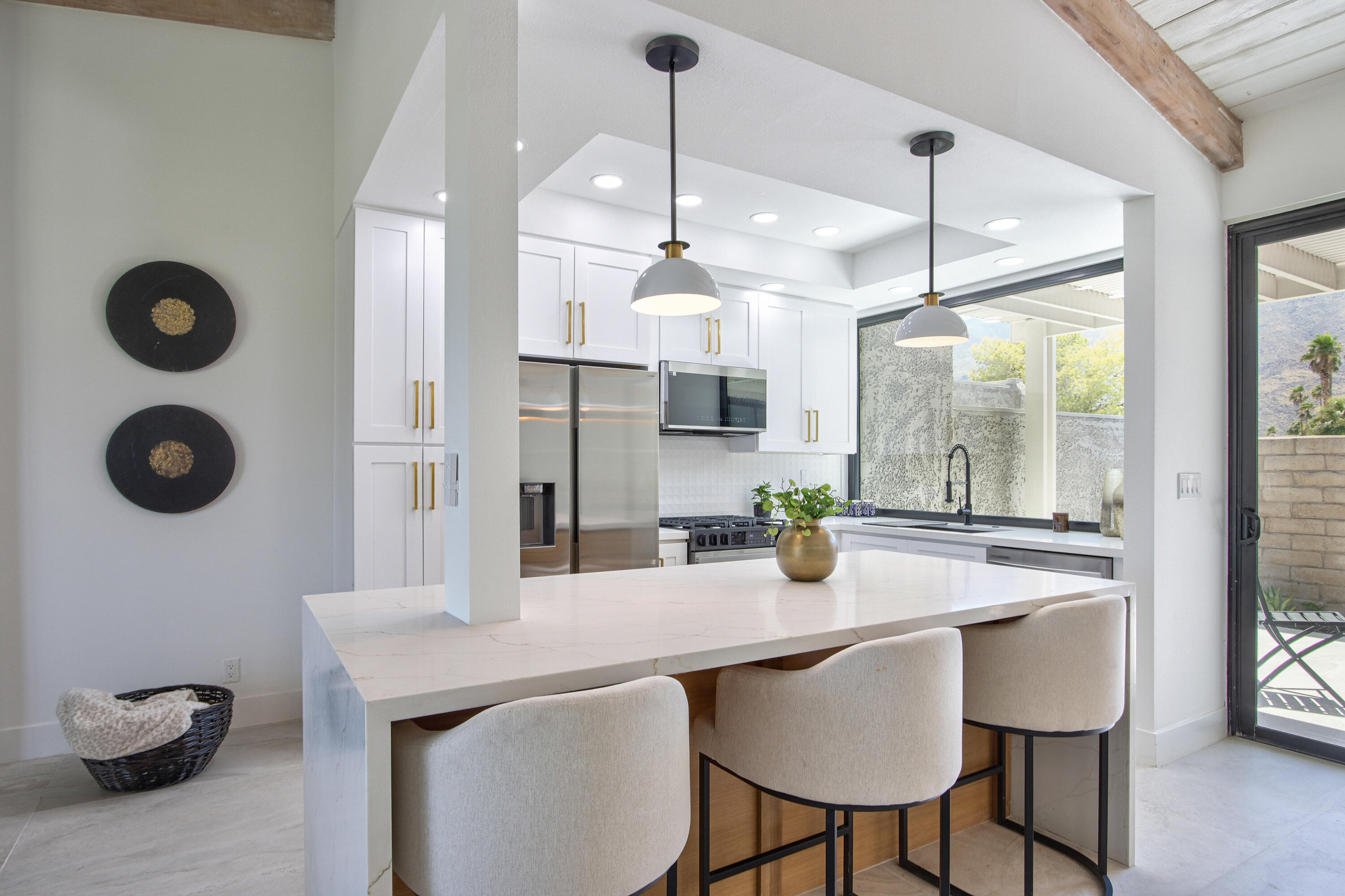 Palm Springs, California, 92262, United States, 2 Bedrooms Bedrooms, ,2 BathroomsBathrooms,Residential,For Sale,1890767