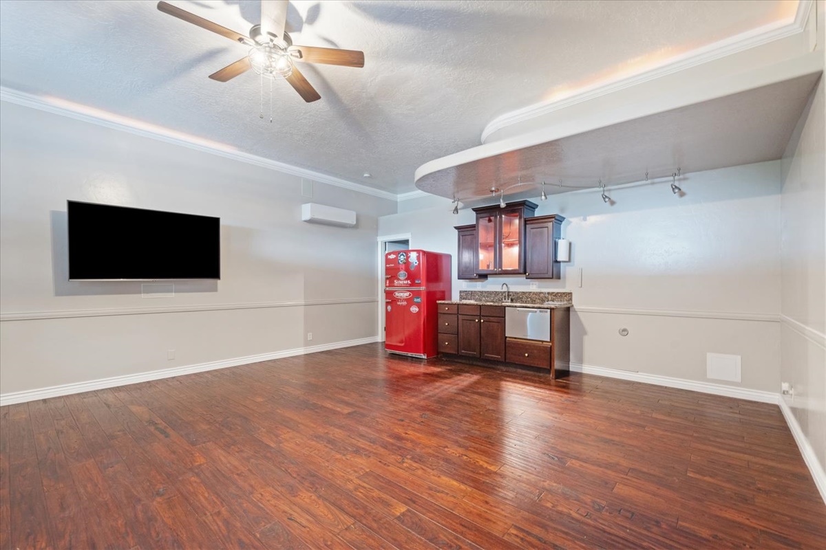 Mountain Home, Idaho, 83647, United States, 4 Bedrooms Bedrooms, ,5 BathroomsBathrooms,Residential,For Sale,1978242