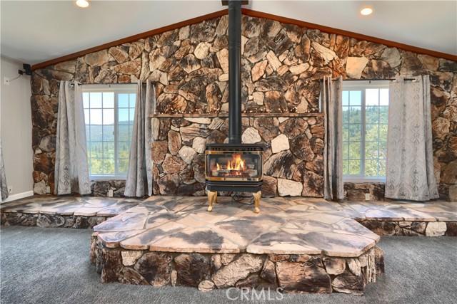 Oakhurst, California, 93644, United States, 7 Bedrooms Bedrooms, ,5 BathroomsBathrooms,Residential,For Sale,1974695