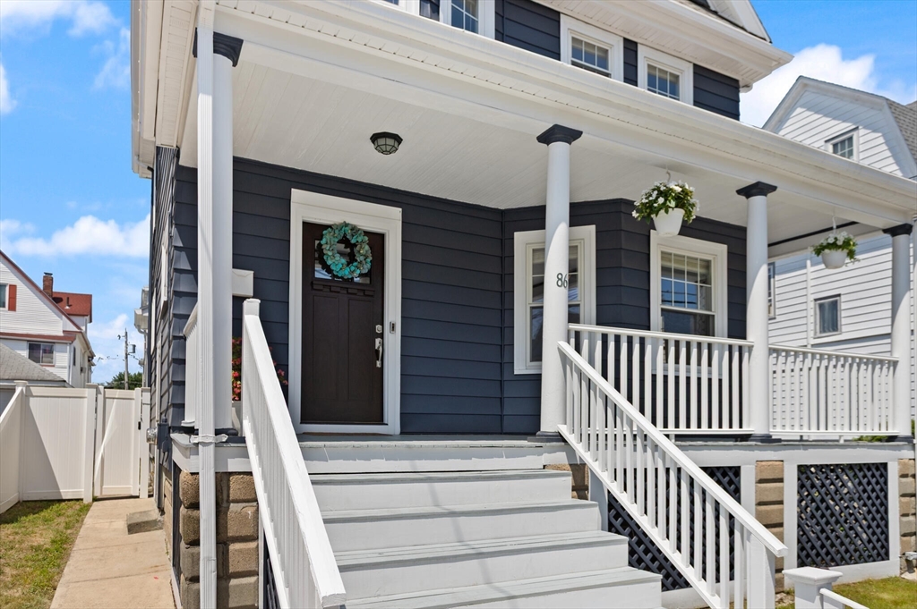 Medford, Massachusetts, 02155, United States, 4 Bedrooms Bedrooms, ,2 BathroomsBathrooms,Residential,For Sale,1904256
