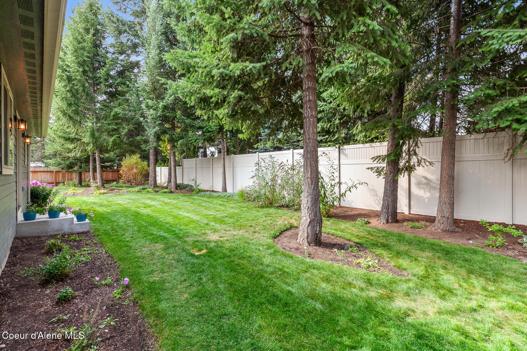 Spirit Lake, Idaho, 83869, United States, 3 Bedrooms Bedrooms, ,2 BathroomsBathrooms,Residential,For Sale,1981363