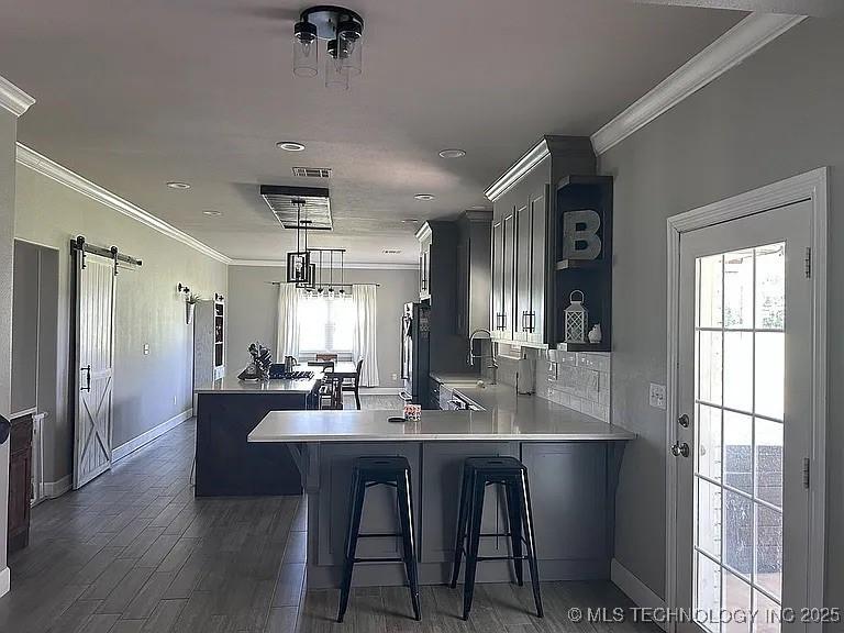 Fort Gibson, Oklahoma, 74434, United States, 5 Bedrooms Bedrooms, ,3 BathroomsBathrooms,Residential,For Sale,1980443