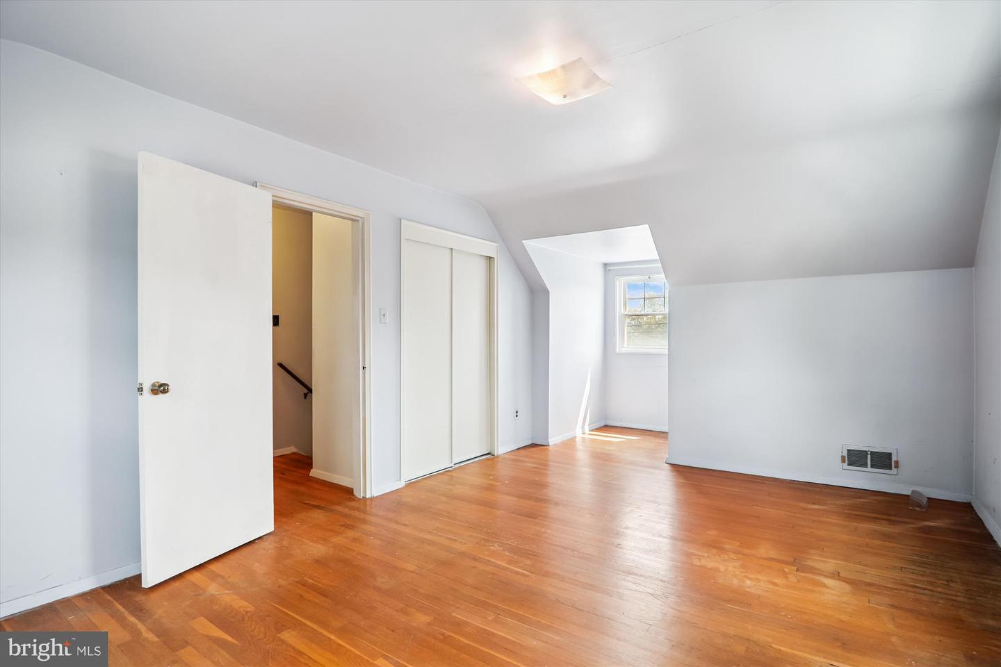 Silver Spring, Maryland, 20903, United States, 4 Bedrooms Bedrooms, ,2 BathroomsBathrooms,Residential,For Sale,1919736