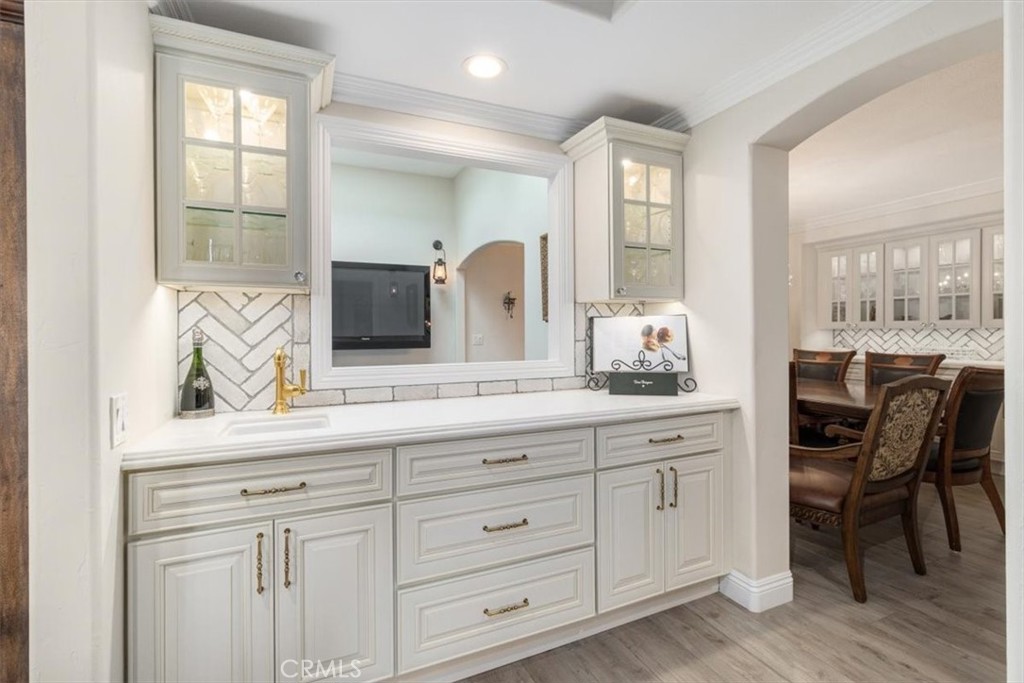 Huntington Beach, California, 92649, United States, 5 Bedrooms Bedrooms, ,2 BathroomsBathrooms,Residential,For Sale,2000830