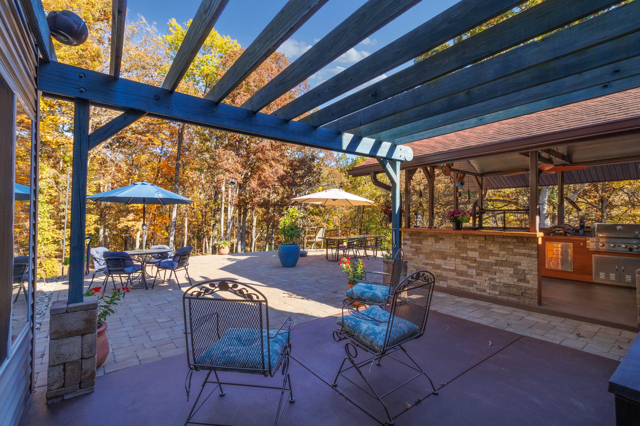 Charelston, Illinois, 61920, United States, 3 Bedrooms Bedrooms, ,3 BathroomsBathrooms,Residential,For Sale,1988576