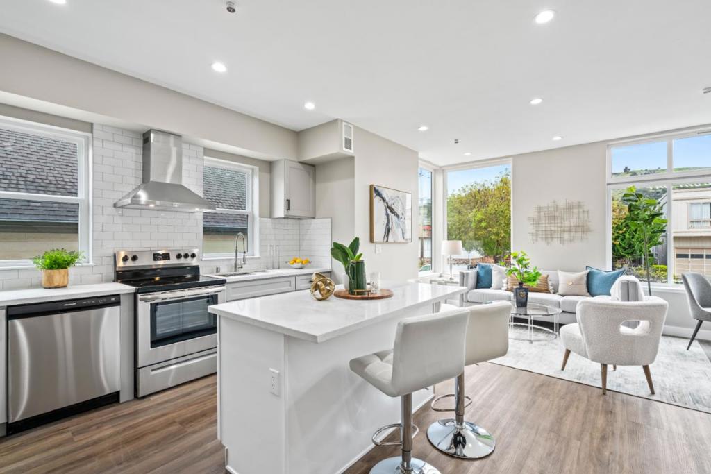 South San Francisco, California, 94080, United States, 4 Bedrooms Bedrooms, ,4 BathroomsBathrooms,Residential,For Sale,2034124