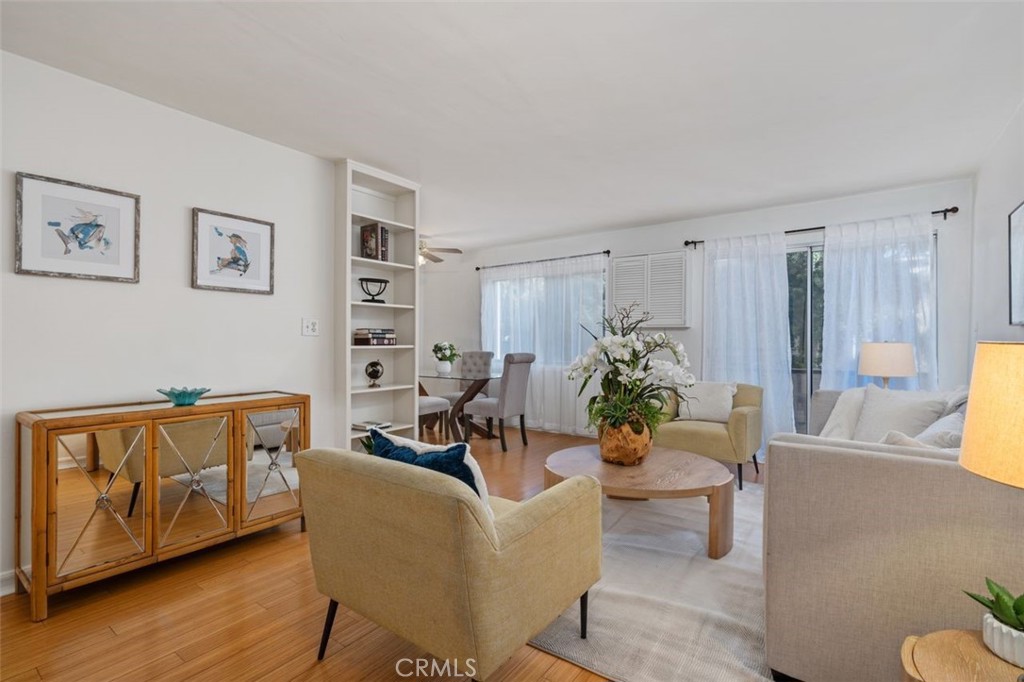 Los Angeles, California, 90025, United States, 2 Bedrooms Bedrooms, ,2 BathroomsBathrooms,Residential,For Sale,1912181