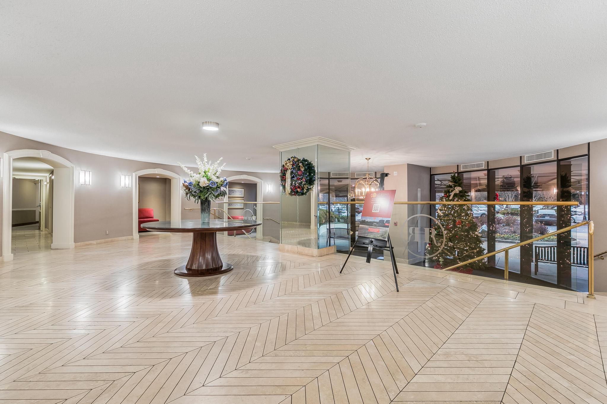  8360 Greensboro Drive, Mclean, VA, 22102 - 物件實景