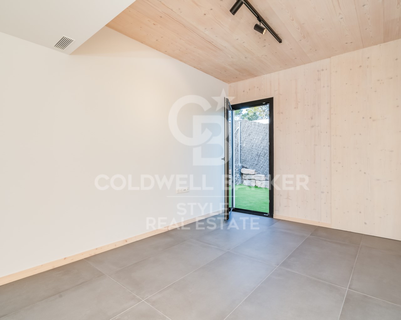 Matadepera, Catalonia, ES, 4 Bedrooms Bedrooms, ,3 BathroomsBathrooms,Residential,For Sale,1847581