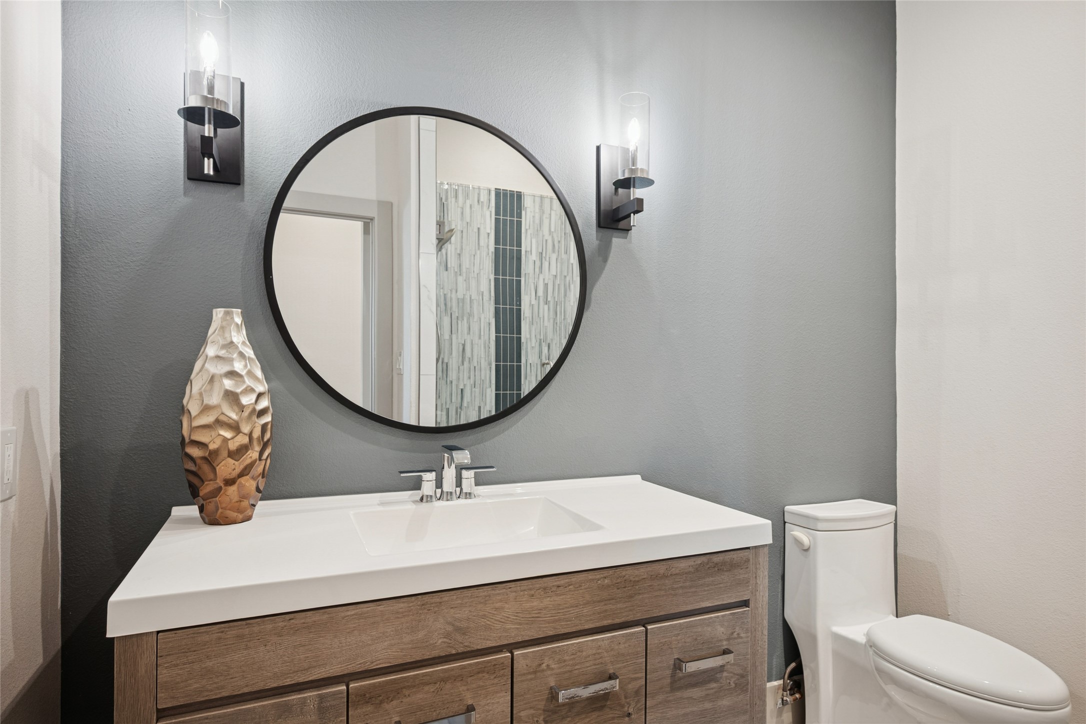 Highland Village, Texas, 75077, United States, 4 Bedrooms Bedrooms, ,3 BathroomsBathrooms,Residential,For Sale,1989492