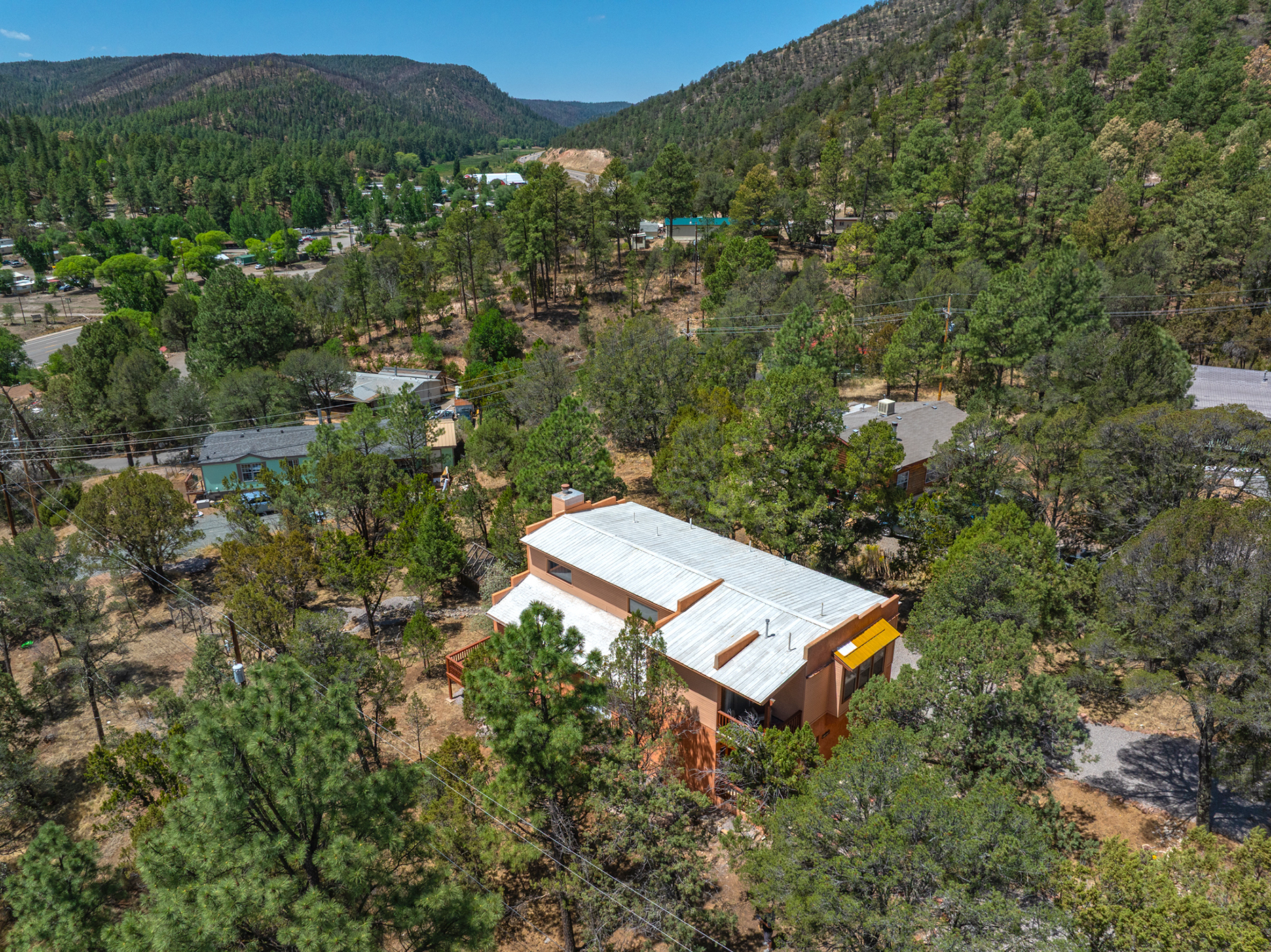 Ruidoso, New Mexico, 88345, United States, 3 Bedrooms Bedrooms, ,3 BathroomsBathrooms,Residential,For Sale,1840325