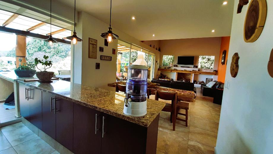 Valle de Bravo, Estado de méxico, 51200, Mexico, 4 Bedrooms Bedrooms, ,4 BathroomsBathrooms,Residential,For Sale,1722545