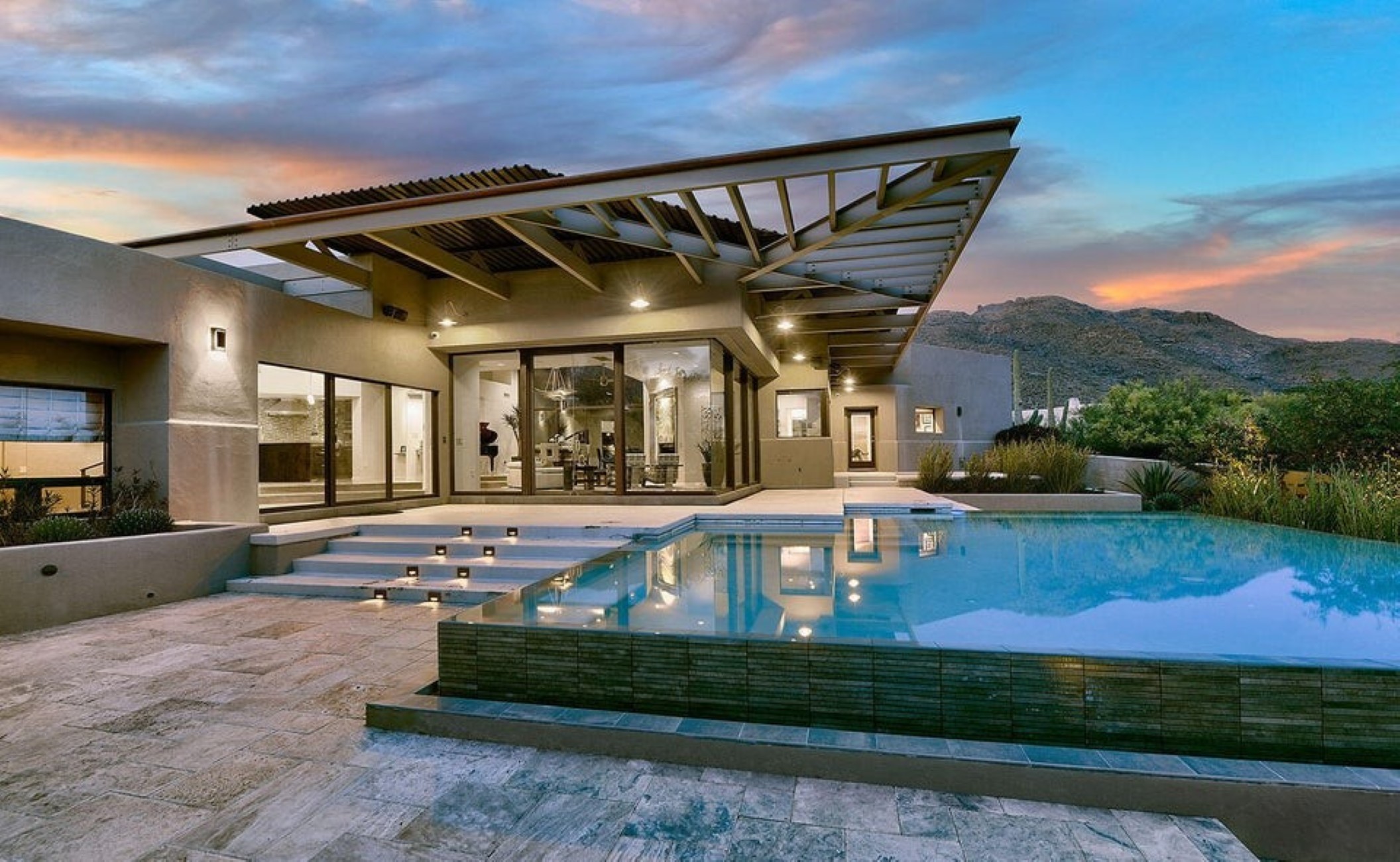  2004 E Desert Garden Drive, Tucson, AZ 85718 - 物件實景