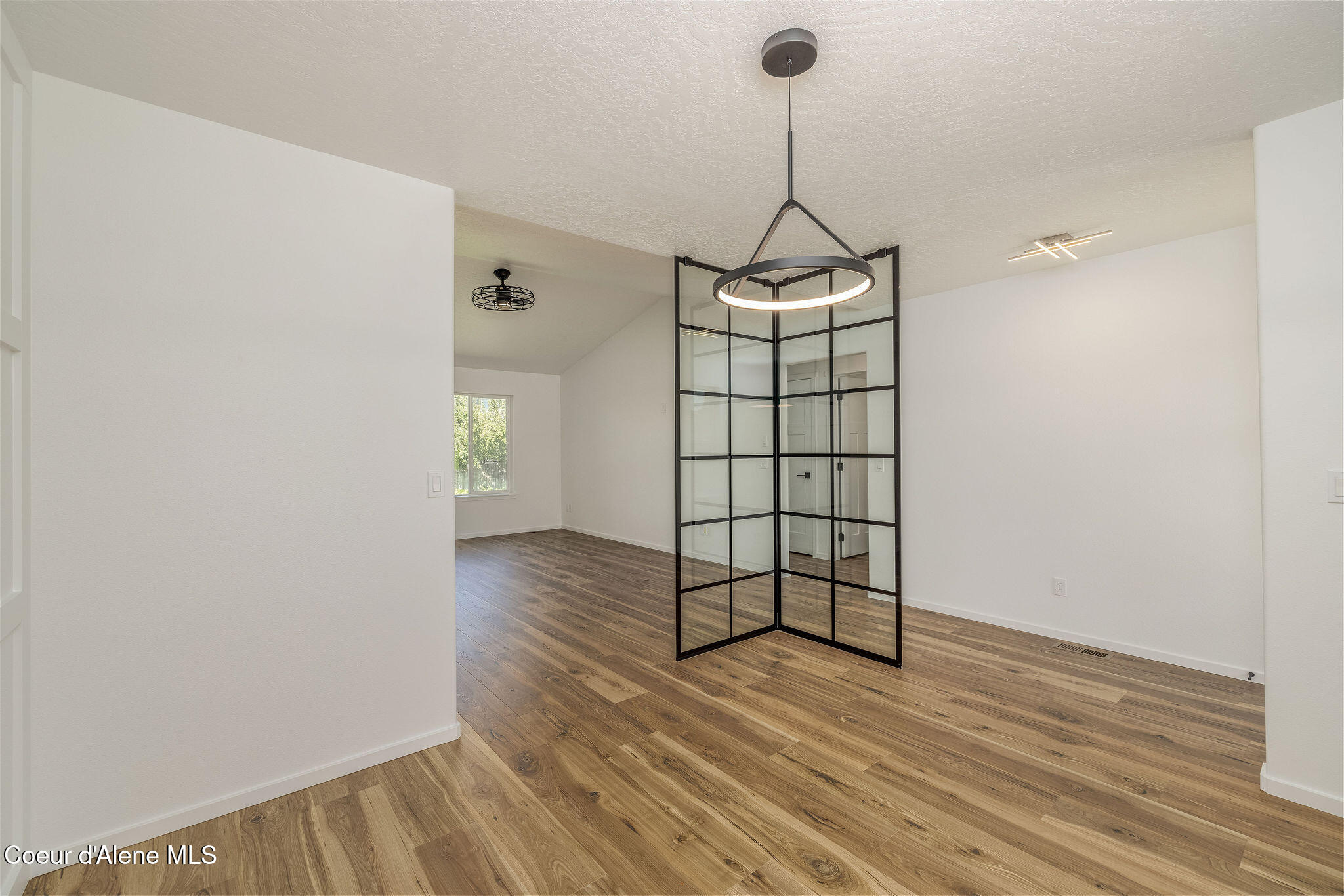 Hayden, Idaho, 83835, United States, 3 Bedrooms Bedrooms, ,Residential,For Sale,2003524