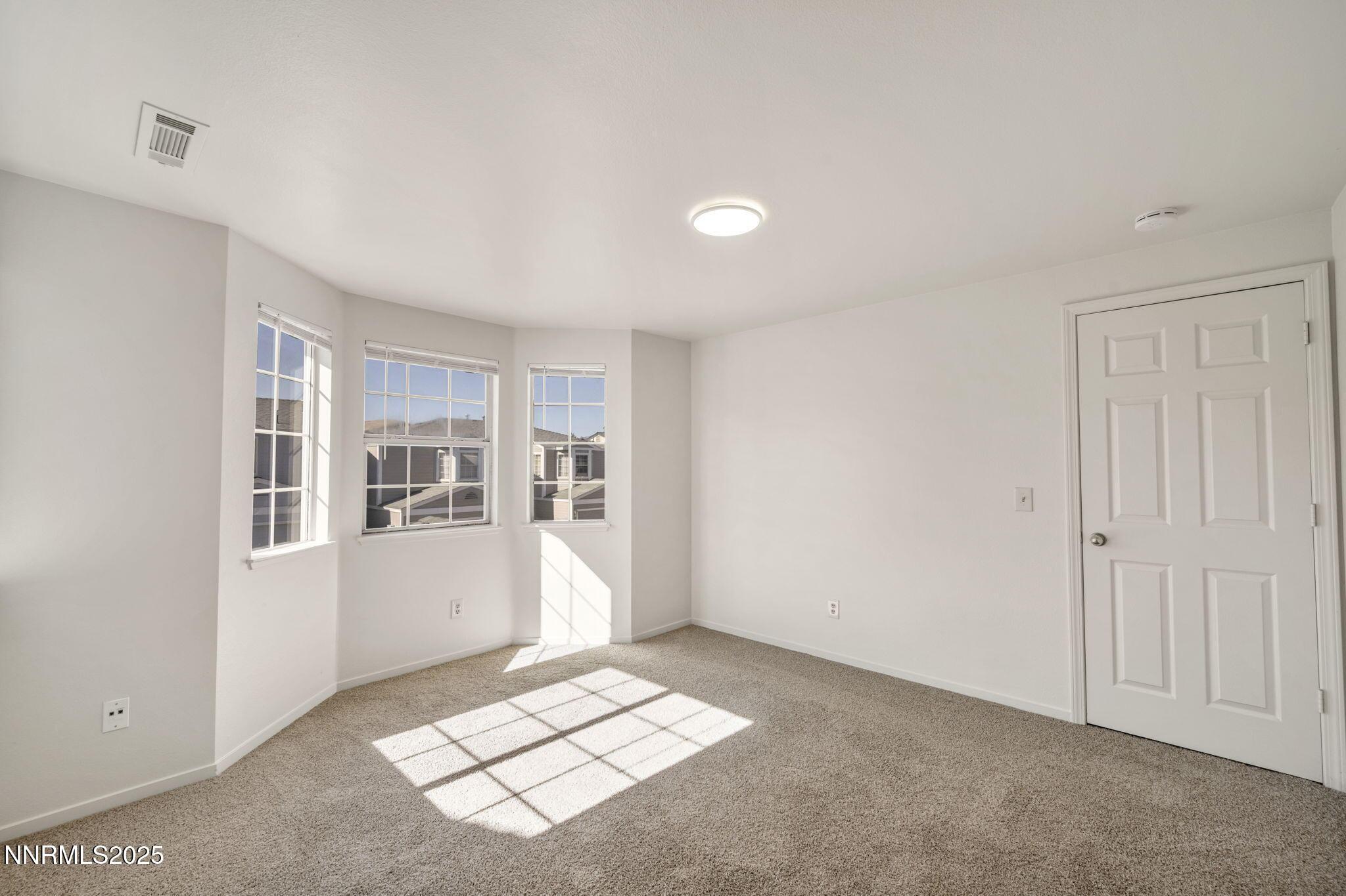 Carson City, Nevada, 89701, United States, ,Residential,For Sale,1826938