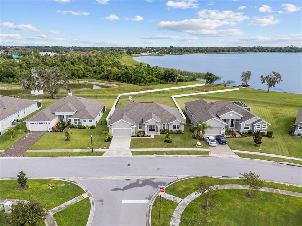 Winter Haven, Florida, 33881, United States, 4 Bedrooms Bedrooms, ,3 BathroomsBathrooms,Residential,For Sale,1957655