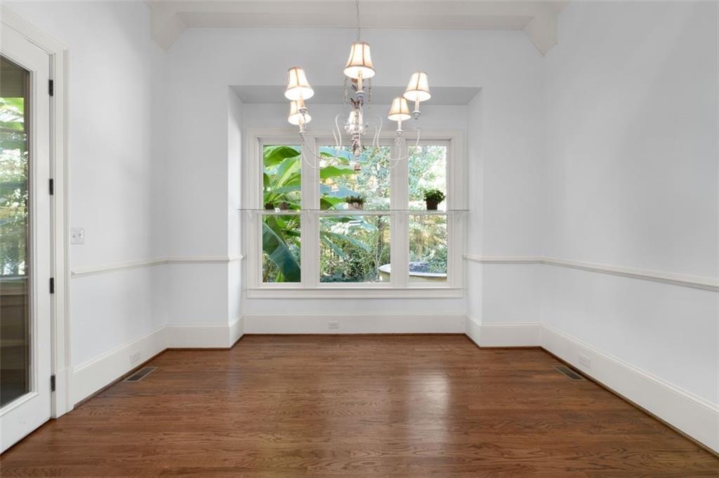 Decatur, Georgia, 30033, United States, 4 Bedrooms Bedrooms, ,4 BathroomsBathrooms,Residential,For Sale,1989134