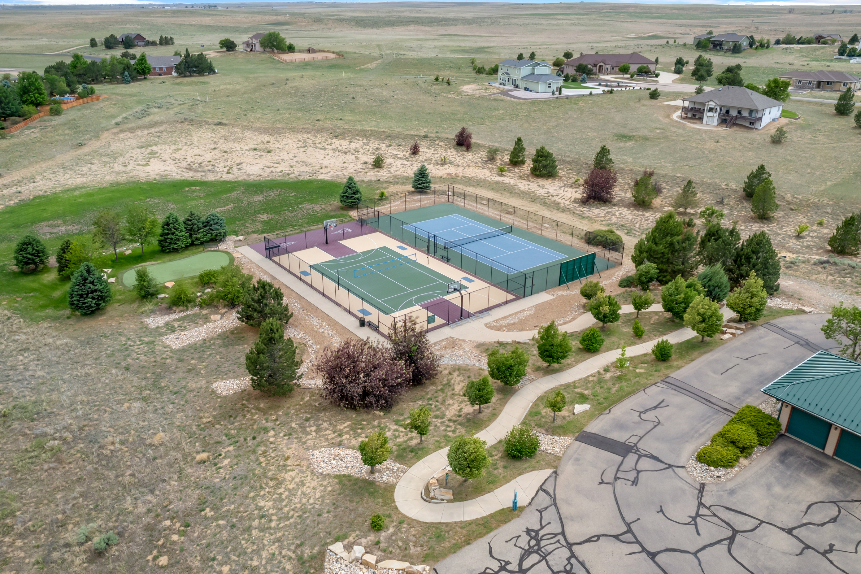  Custom-Built Home in the Highly Sought-After Pelican Lake Ranch Community - 物件實景