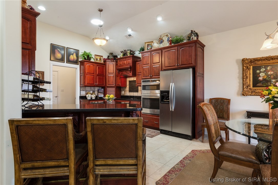 Jeffersonville, Indiana, 47130, United States, 3 Bedrooms Bedrooms, ,2 BathroomsBathrooms,Residential,For Sale,1752485