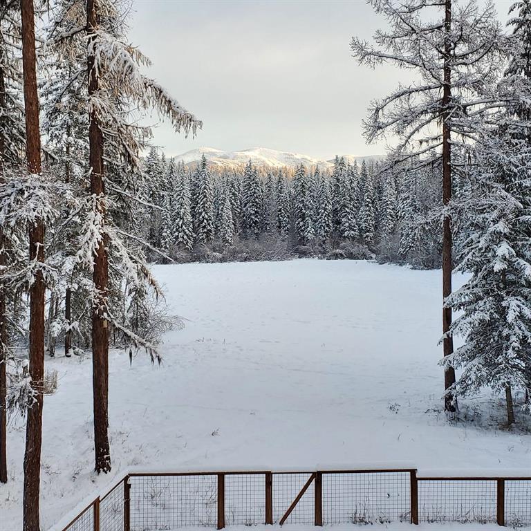 Whitefish, Montana, 59937, United States, 4 Bedrooms Bedrooms, ,2 BathroomsBathrooms,Residential,For Sale,1976274