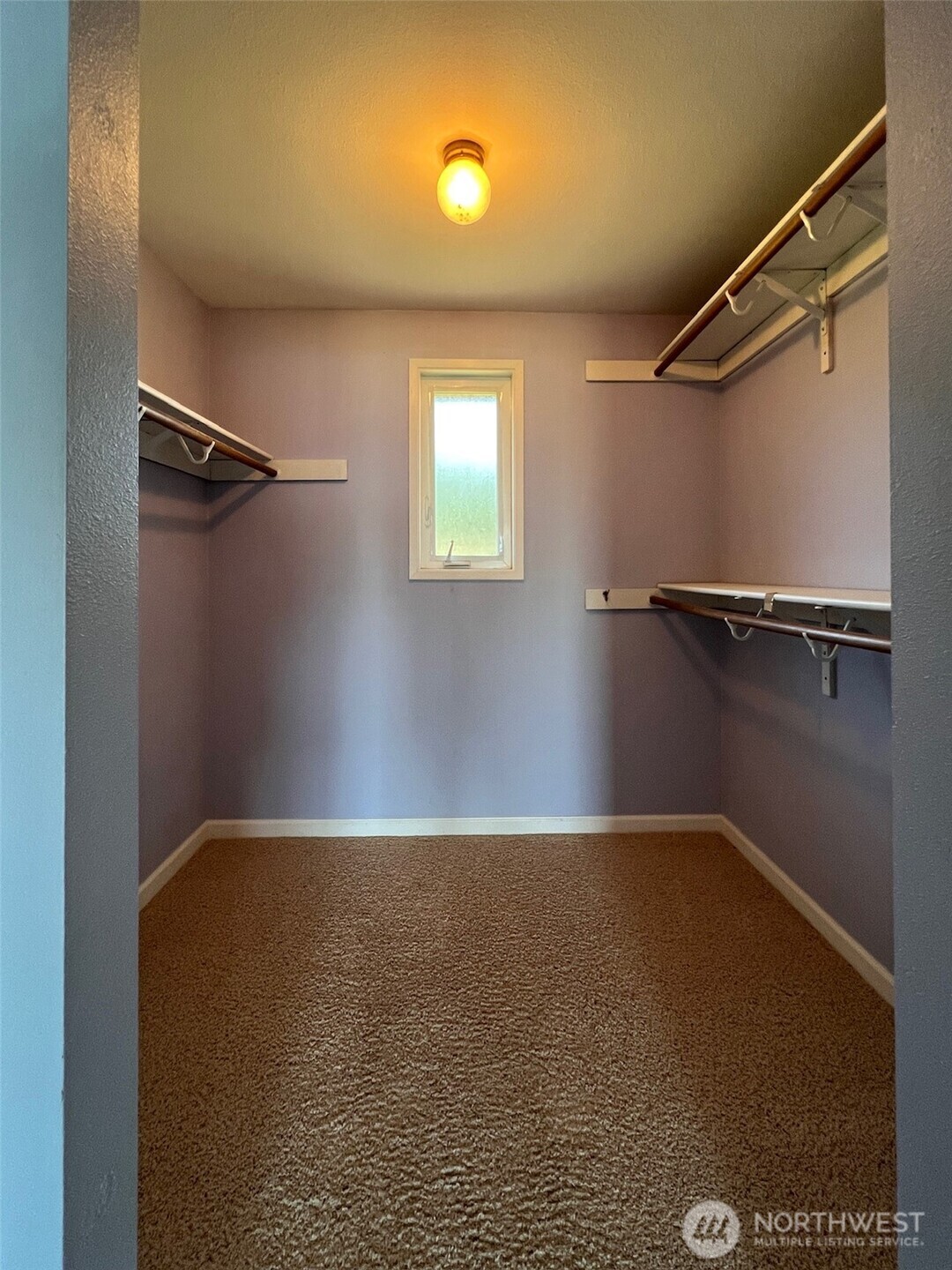 Oak Harbor, Washington, 98277, United States, 3 Bedrooms Bedrooms, ,1 BathroomBathrooms,Residential,For Sale,1983313