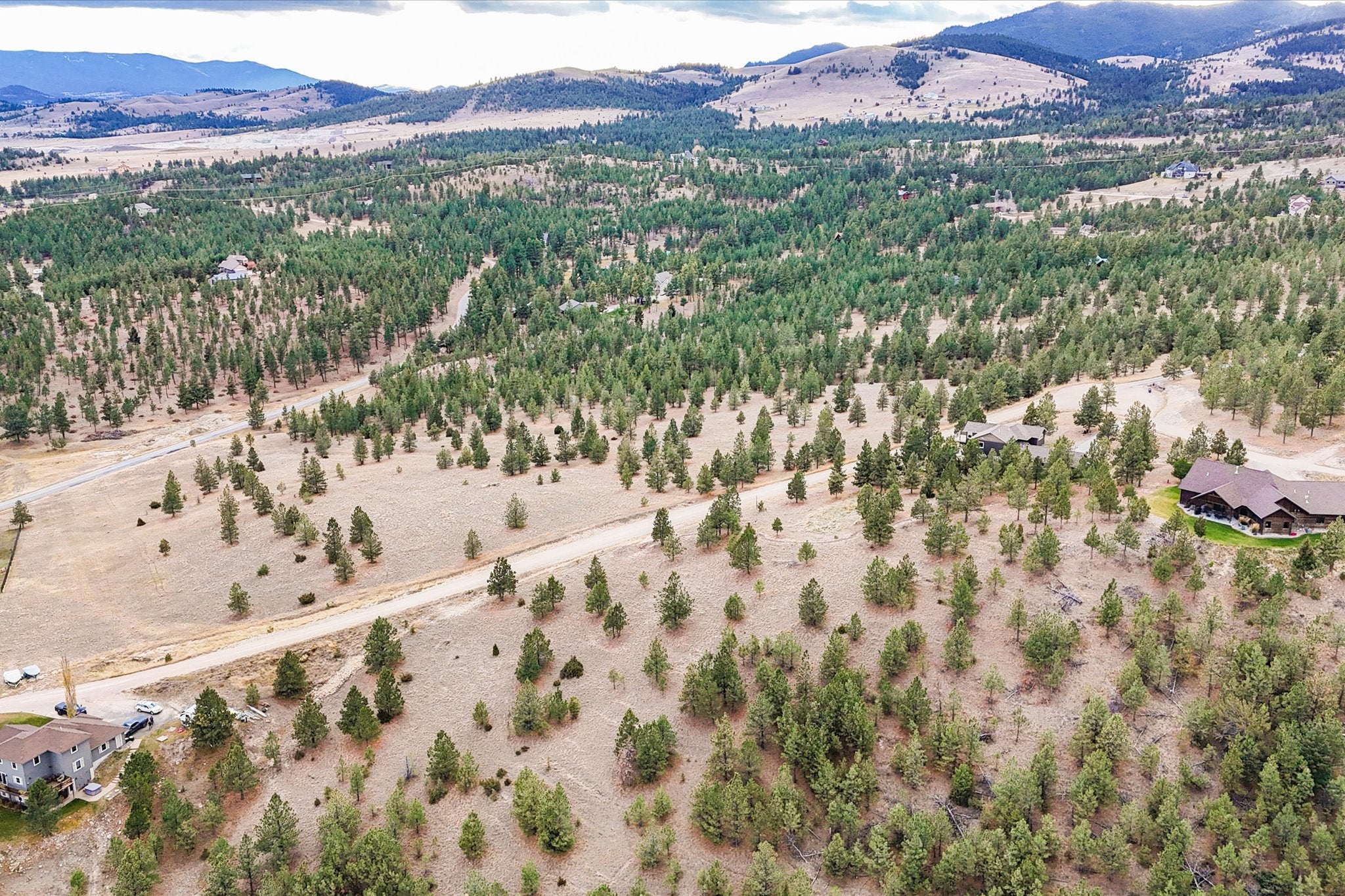 Clancy, Montana, 59634, United States, 4 Bedrooms Bedrooms, ,5 BathroomsBathrooms,Residential,For Sale,1991363