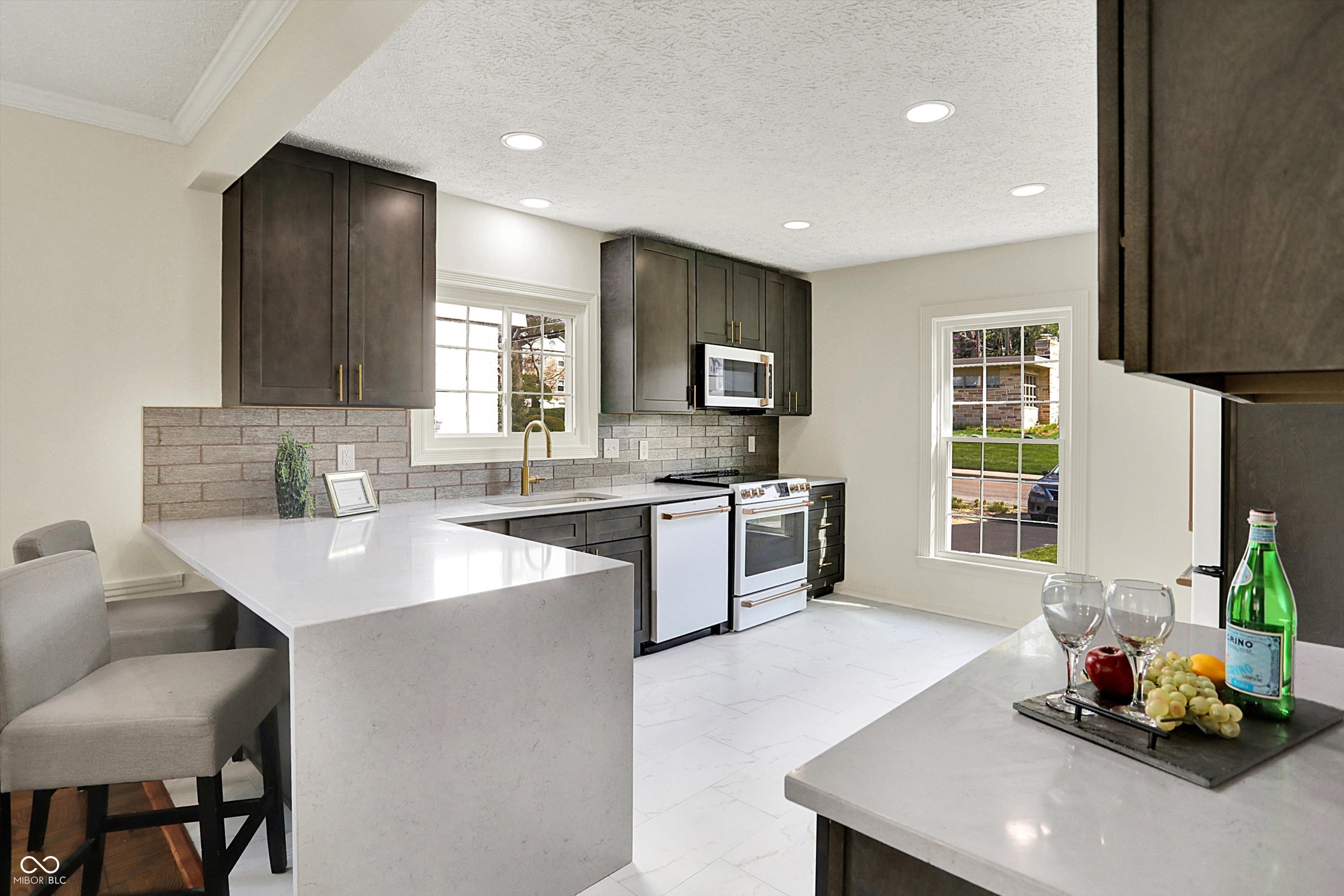 Indianapolis, Indiana, 46208, United States, 4 Bedrooms Bedrooms, ,4 BathroomsBathrooms,Residential,For Sale,1921802