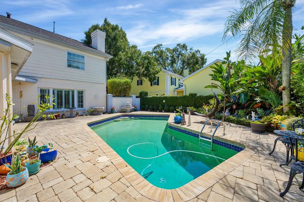 Tampa, Florida, 33629, United States, 4 Bedrooms Bedrooms, ,3 BathroomsBathrooms,Residential,For Sale,1885727