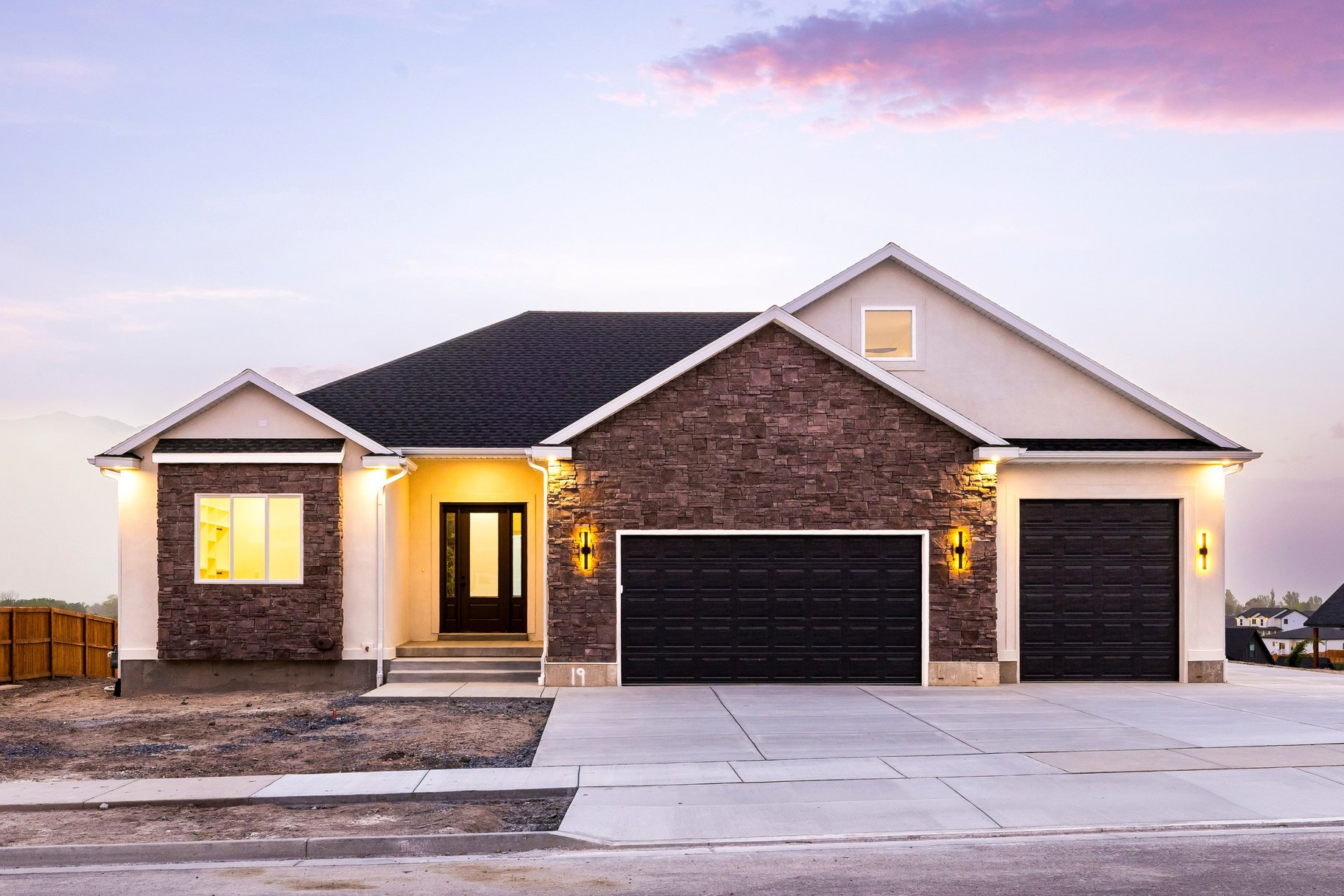  Brand New Hyrum Home. Thoughtfully Built, Beautiful Mountain Views. - 物件實景