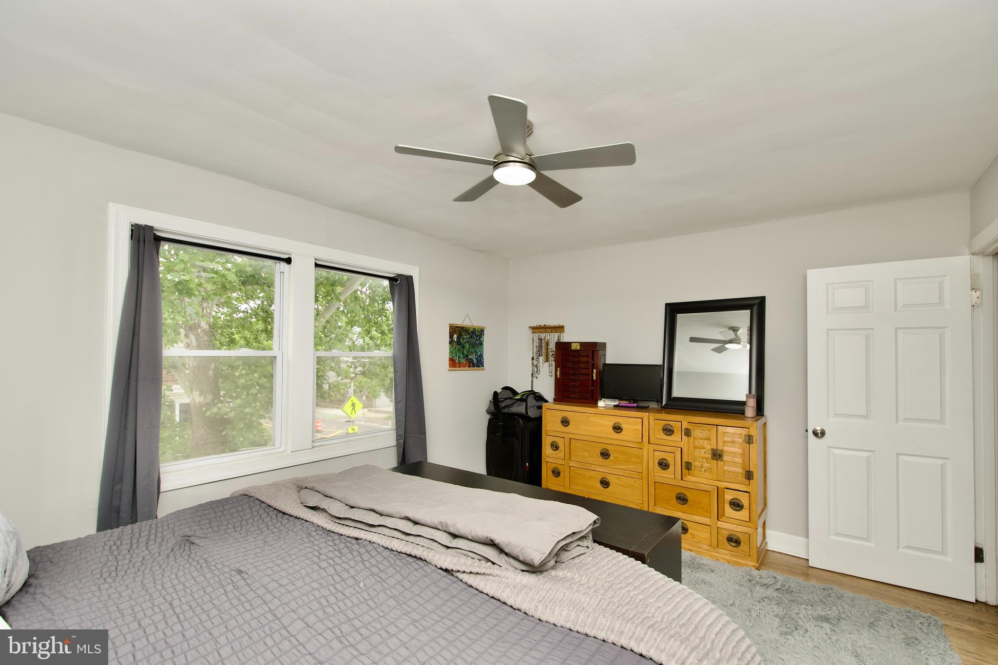 Washington, District of Columbia, 20002, United States, 2 Bedrooms Bedrooms, ,2 BathroomsBathrooms,Residential,For Sale,2005179